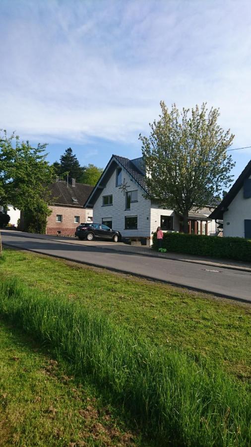 Ferienwohnung Hohe Acht Kaltenborn  Exteriör bild